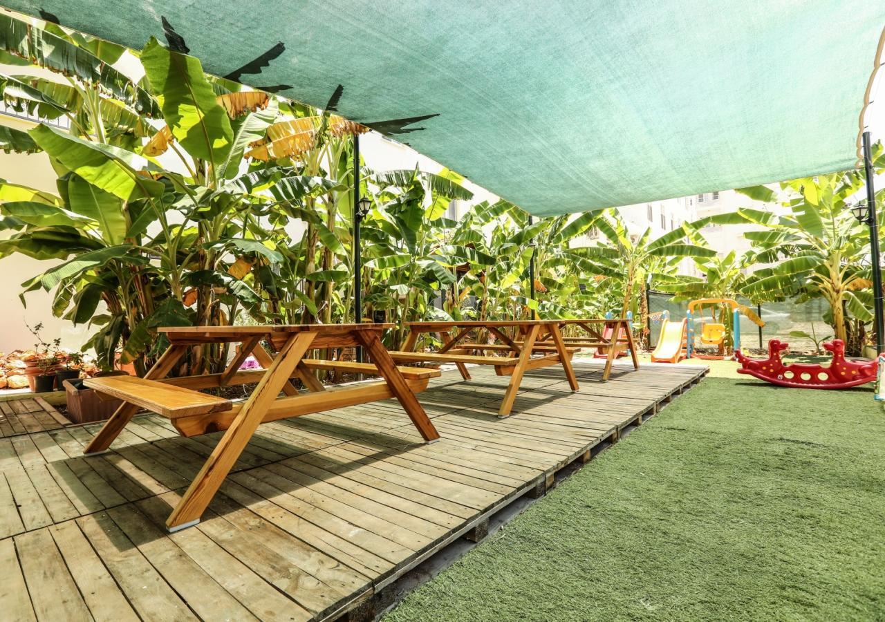 Sari Konak Apart Otel Erdemli Exteriör bild