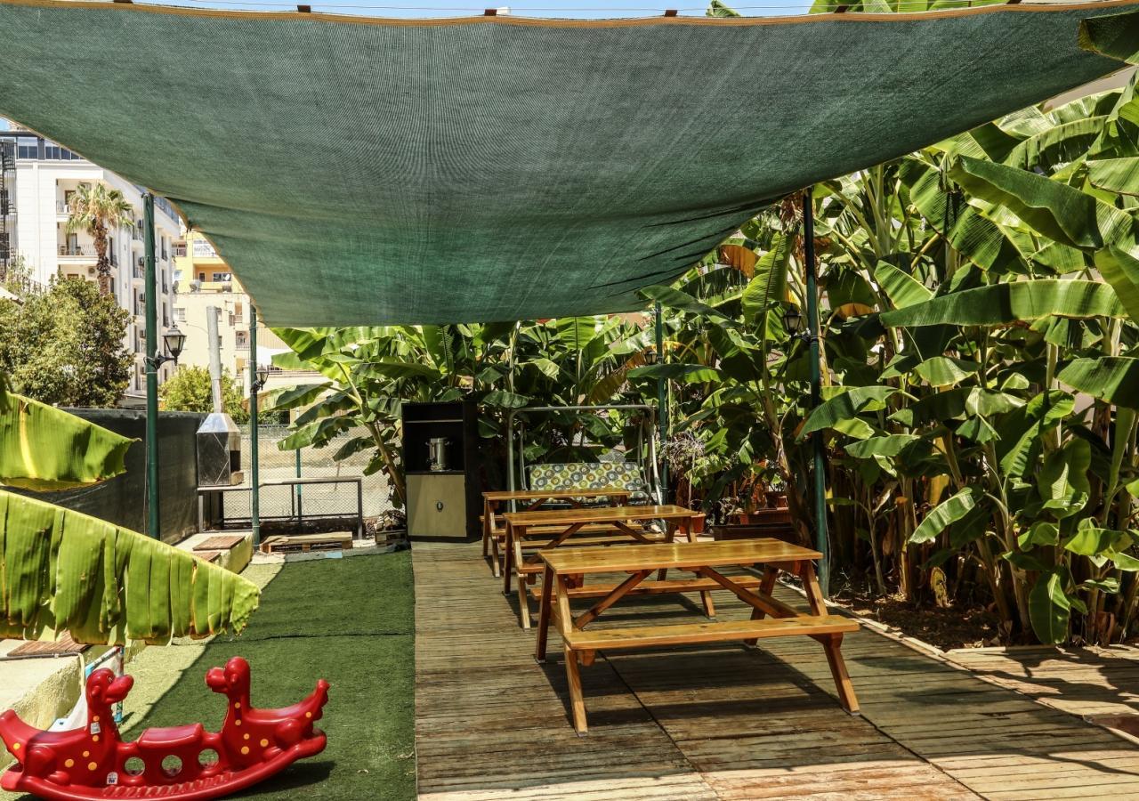 Sari Konak Apart Otel Erdemli Exteriör bild