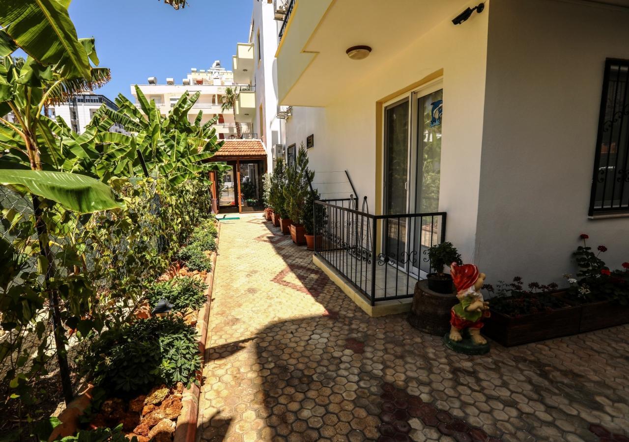 Sari Konak Apart Otel Erdemli Exteriör bild